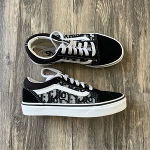 custom vans